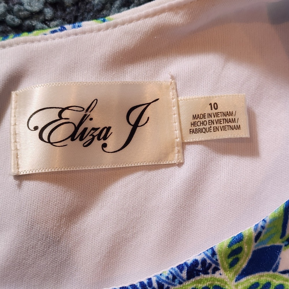 Eliza J Knee Length Sleeveless Embroidered White Green Blue Floral Dress Size 10 - Picture 4 of 13